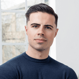 Alex Banks - Founder of The Signal AI Newsletter
